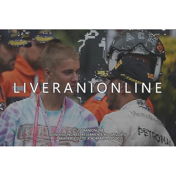 (L to R): Justin Bieber (CDN) Singer with Lewis Hamilton (GBR) Mercedes AMG F1 at the podium. 29.05.2015. Formula 1 World Championship, Rd 6, Monaco Grand Prix, Monte Carlo, Monaco, Race Day. AG ALDO LIVERANI SAS ONLY ITALY