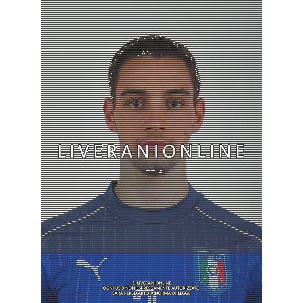 FLORENCE, ITALY - JUNE 01: Mattia De Sciglio of Italy pose for a photo ahead of the UEFA Euro 2016 at Coverciano on June 1, 2016 in Florence, Italy. (Photo by Claudio Villa/Getty Images)/Agenzia Aldo Liverani s.a.s.