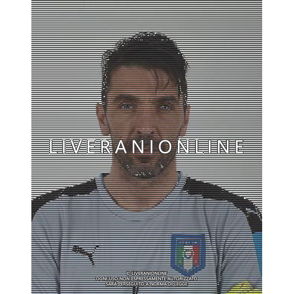 FLORENCE, ITALY - JUNE 01: Gianluigi Buffon of Italy pose for a photo ahead of the UEFA Euro 2016 at Coverciano on June 1, 2016 in Florence, Italy. (Photo by Claudio Villa/Getty Images)/Agenzia Aldo Liverani s.a.s.