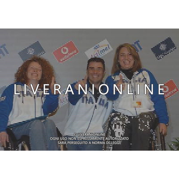 SAN REMO 03/03/05 55¡ FESTIVAL DI SANREMO CONFERENZA OLIMPIONICI \'UN SOGNO PER IL GASLINI\' NELLA FOTO PORCELLATO FRANCESCA, ROSSI ANTONIO E FANTATO PAOLA AG. ALDO LIVERANI