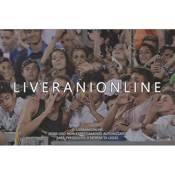 Golden Gala Roma 2016 Roma - 02.06.2016 - Stadio Olimpico - nella foto: Gianmarco Tamberi saluta i tifosi / Ph. Corradetti - AGENZIA ALDO LIVERANI SAS