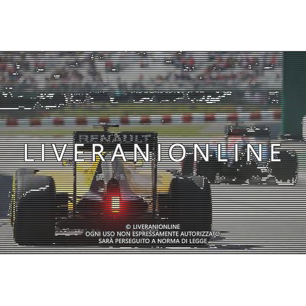 Kevin Magnussen (DEN) Renault Sport F1 Team RS16. 10.06.2016. Formula 1 World Championship, Rd 7, Canadian Grand Prix, Montreal, Canada, Practice Day. / AGENZIA ALDO LIVERANI SAS - ITALY ONLY EDITORIAL USE ONLY 