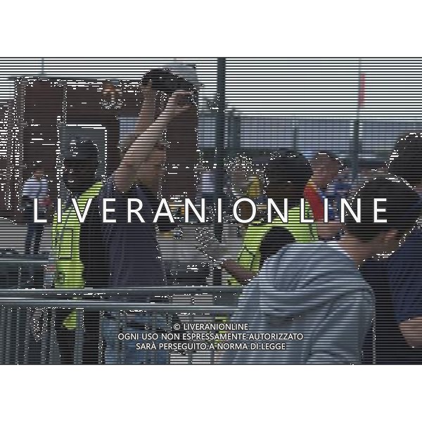 UEFA Francia EURO 2016 Final Tournament Group Stage A Parigi - 10.06.2016 Francia-Romania Nella Foto:Ingresso tifosi, controlli sicurezza, catering, tifosi francia /Ph.Vitez-Ag. Aldo Liverani