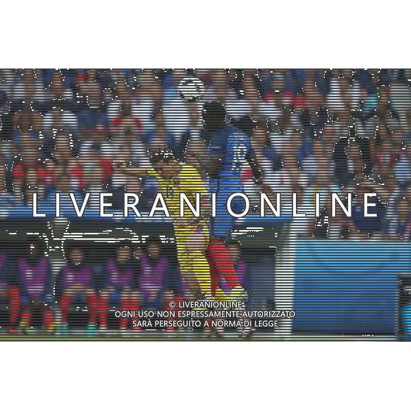 SAINT-DENIS 10.06.2016 MECZ I RUNDA GRUPA A MISTRZOSTW EUROPY 2016: FRANCJA - RUMUNIA --- FIRST ROUND GROUP A UEFA EURO 2016 MATCH: FRANCE - ROMANIA BOGDAN STANCU BACARY SAGNA FOT. PIOTR KUCZA/NEWSPIX.PL Newspix.pl/ AGENZIA ALDO LIVERANI SAS - ITALY ONLY EDITORIAL USE ONLY - Francia - Romania UEFA Francia EURO 2016 Final Tournament Group Stage A Parigi - 10.06.2016