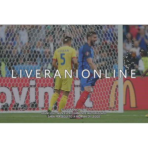 SAINT-DENIS 10.06.2016 MECZ I RUNDA GRUPA A MISTRZOSTW EUROPY 2016: FRANCJA - RUMUNIA --- FIRST ROUND GROUP A UEFA EURO 2016 MATCH: FRANCE - ROMANIA OLIVEIER GIROUD FOT. PIOTR KUCZA/NEWSPIX.PL Newspix.pl/ AGENZIA ALDO LIVERANI SAS - ITALY ONLY EDITORIAL USE ONLY - Francia - Romania UEFA Francia EURO 2016 Final Tournament Group Stage A Parigi - 10.06.2016