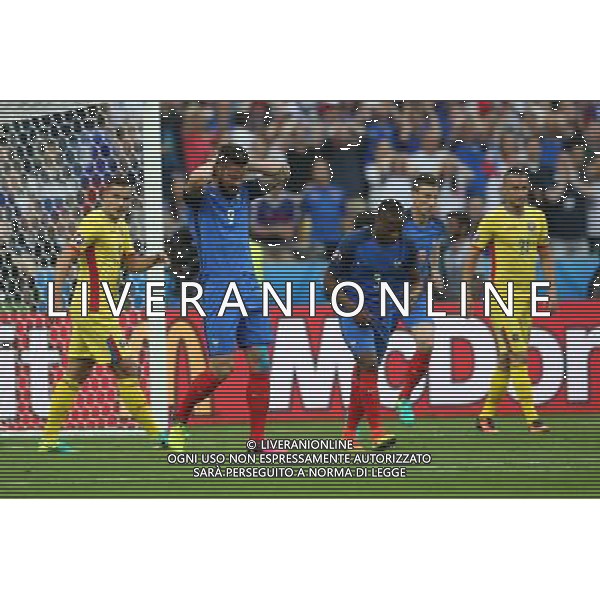 SAINT-DENIS 10.06.2016 MECZ I RUNDA GRUPA A MISTRZOSTW EUROPY 2016: FRANCJA - RUMUNIA --- FIRST ROUND GROUP A UEFA EURO 2016 MATCH: FRANCE - ROMANIA OLIVEIER GIROUD FOT. PIOTR KUCZA/NEWSPIX.PL Newspix.pl/ AGENZIA ALDO LIVERANI SAS - ITALY ONLY EDITORIAL USE ONLY - Francia - Romania UEFA Francia EURO 2016 Final Tournament Group Stage A Parigi - 10.06.2016