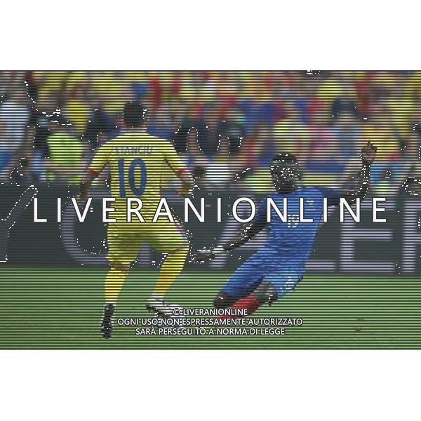 SAINT-DENIS 10.06.2016 MECZ I RUNDA GRUPA A MISTRZOSTW EUROPY 2016: FRANCJA - RUMUNIA --- FIRST ROUND GROUP A UEFA EURO 2016 MATCH: FRANCE - ROMANIA BACARY SAGNA FOT. PIOTR KUCZA/NEWSPIX.PL Newspix.pl/ AGENZIA ALDO LIVERANI SAS - ITALY ONLY EDITORIAL USE ONLY - Francia - Romania UEFA Francia EURO 2016 Final Tournament Group Stage A Parigi - 10.06.2016