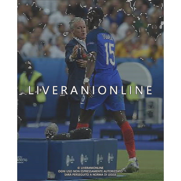 UEFA Francia EURO 2016 Final Tournament Group Stage A Parigi - 10.06.2016 Francia-Romania Nella Foto:deschamps pogba sostituzione /Ph.Vitez-Ag. Aldo Liverani