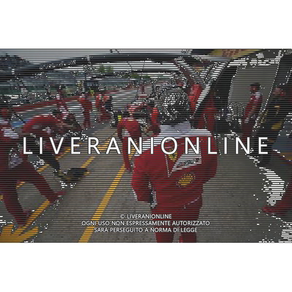 Maurizio Arrivabene (ITA) Ferrari Team Principal watches Sebastian Vettel (GER) Ferrari SF16-H in the pits. 11.06.2016. Formula 1 World Championship, Rd 7, Canadian Grand Prix, Montreal, Canada, Qualifying Day. AG ALDO LIVERANI SAS ONLY ITALY
