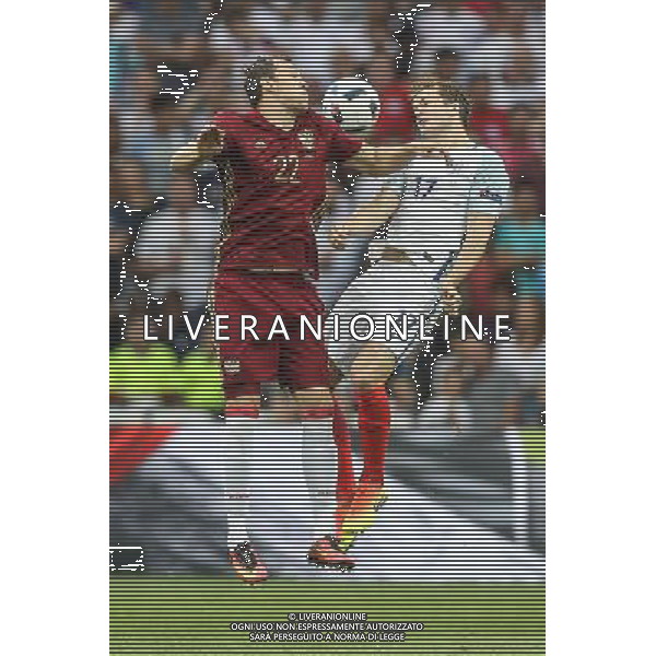MARSYLIA 2016.06.11 MISTRZOSTWA EUROPY EURO 2016 FRANCJA PILKA NOZNA ANGLIA - ROSJA MECZ NZ ARTEM DZYUBA ROSJA ERIC DIER ANGLIA FOT MICHAL STAWOWIAK / FOKUSMEDIA.COM.PL / NEWSPIX.PL --- Newspix.pl AG ALDO LIVERANI SAS ONLY ITALY EURO 2016 INGHILTERRA RUSSIA