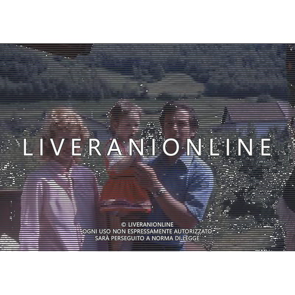 RETROSPETTIVA GUSTAV THOENI SCI NELLA FOTO GUSTAV THOENI CON LA MOGLIE E FIGLIA AG ALDO LIVERANI SAS