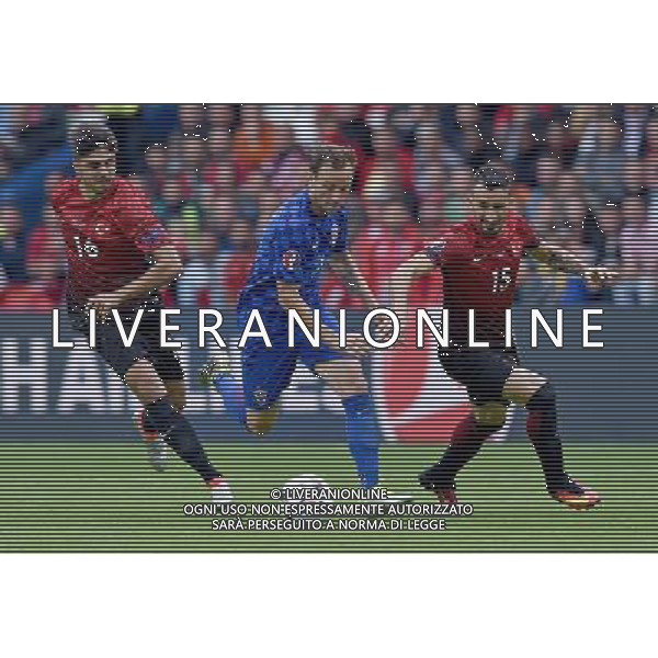 UEFA Francia EURO 2016 Final Tournament Group Stage D Parigi - 12.06.2016 Turchia-Croazia Nella Foto:rakitic fra tufan e topal /Ph.Vitez-Ag. Aldo Liverani
