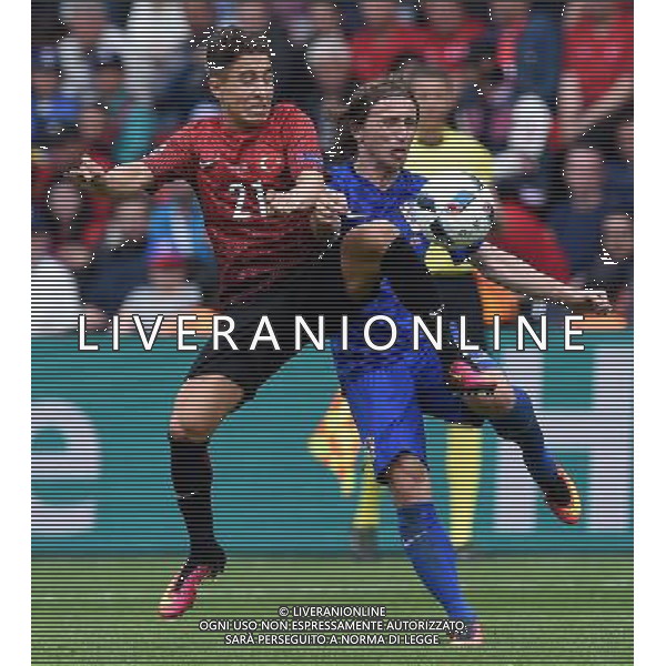 UEFA Francia EURO 2016 Final Tournament Group Stage D Parigi - 12.06.2016 Turchia-Croazia Nella Foto:modric emre mor /Ph.Vitez-Ag. Aldo Liverani