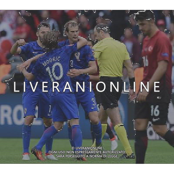UEFA Francia EURO 2016 Final Tournament Group Stage D Parigi - 12.06.2016 Turchia-Croazia Nella Foto: esultanza di badelj modric e strinic che festeggiano la vittoria a fine partita /Ph.Vitez-Ag. Aldo Liverani