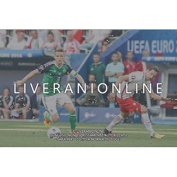 NICEA 2016.06.12 MISTRZOSTWA EUROPY EURO 2016 FRANCJA PILKA NOZNA POLSKA - IRLANDIA POLNOCNA MECZ NZ GRZEGORZ KRYCHOWIAK POLSKA STEVEN DAVIS IRLANDIA FOT MICHAL STAWOWIAK / FOKUSMEDIA / NEWSPIX.PL --- Newspix.pl / AGENZIA ALDO LIVERANI SAS - ITALY ONLY EDITORIAL USE ONLY / AGENZIA ALDO LIVERANI SAS - ITALY ONLY EDITORIAL USE ONLY - Polonia - Irlanda del Nord UEFA Francia EURO 2016 Final Tournament Group Stage C Nizza - 12.06.2016