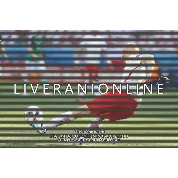 NICEA 2016.06.12 MISTRZOSTWA EUROPY EURO 2016 FRANCJA PILKA NOZNA POLSKA - IRLANDIA POLNOCNA MECZ NZ MICHAL PAZDAN POLSKA FOT MICHAL STAWOWIAK / FOKUSMEDIA / NEWSPIX.PL --- Newspix.pl / AGENZIA ALDO LIVERANI SAS - ITALY ONLY EDITORIAL USE ONLY / AGENZIA ALDO LIVERANI SAS - ITALY ONLY EDITORIAL USE ONLY - Polonia - Irlanda del Nord UEFA Francia EURO 2016 Final Tournament Group Stage C Nizza - 12.06.2016
