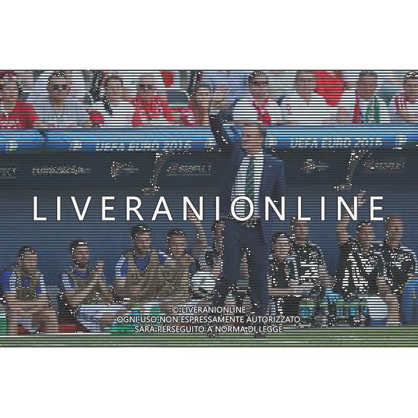 NICEA 12.06.2016 MECZ I RUNDA GRUPA C MISTRZOSTW EUROPY 2016: POLSKA - IRLANDIA POLNOCNA --- FIRST ROUND GROUP C UEFA EURO 2016 MATCH IN NICE: POLAND - NORTHERN IRELAND MICHAEL O NEILL FOT. PIOTR KUCZA/NEWSPIX.PL --- Newspix.pl / AGENZIA ALDO LIVERANI SAS - ITALY ONLY EDITORIAL USE ONLY / AGENZIA ALDO LIVERANI SAS - ITALY ONLY EDITORIAL USE ONLY - Polonia - Irlanda del Nord UEFA Francia EURO 2016 Final Tournament Group Stage C Nizza - 12.06.2016