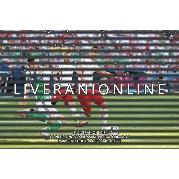 NICEA 12.06.2016 MECZ I RUNDA GRUPA C MISTRZOSTW EUROPY 2016: POLSKA - IRLANDIA POLNOCNA --- FIRST ROUND GROUP C UEFA EURO 2016 MATCH IN NICE: POLAND - NORTHERN IRELAND CONOR MCLAUGHLIN ARKADIUSZ MILIK FOT. PIOTR KUCZA/NEWSPIX.PL --- Newspix.pl / AGENZIA ALDO LIVERANI SAS - ITALY ONLY EDITORIAL USE ONLY - Polonia - Irlanda del Nord UEFA Francia EURO 2016 Final Tournament Group Stage C Nizza - 12.06.2016