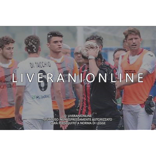 FOGGIA, PISA FINALE RITORNO PLAY OFF 12-06-2016 NELLA FOTO: SOSPENSIONE DELLA PARTITA E LANCIO DI OGGETTI CON INVASIONE DI CAMPO DEI TIFOSI, GATTUSO COLPITO FOTO MOSCA- AG LIVERANI