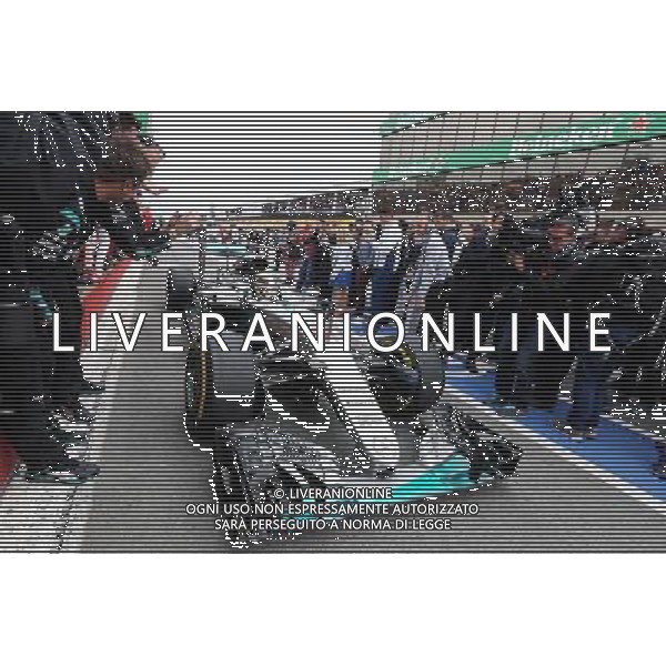 Race winner Lewis Hamilton (GBR) Mercedes AMG F1 W07 Hybrid enters parc ferme. 12.06.2016. Formula 1 World Championship, Rd 7, Canadian Grand Prix, Montreal, Canada, Race Day. AG ALDO LIVERANI SAS ONLY ITALY