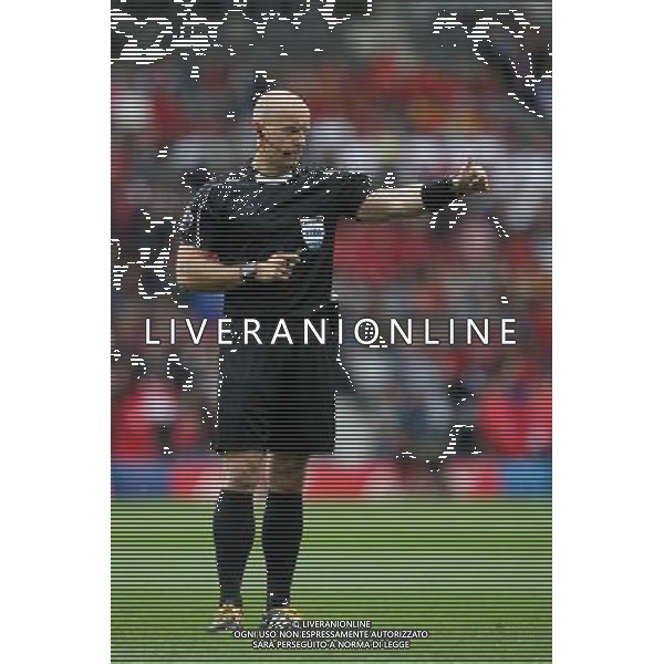 TULUZA 13.06.2016 MECZ I RUNDA GRUPA D MISTRZOSTW EUROPY 2016: HISZPANIA - CZECHY 1:0 --- FIRST ROUND GROUP D UEFA EURO 2016 MATCH IN TOULOUSE: SPAIN - CZECH REPUBLIC 1:0 SZYMON MARCINIAK - ARBITRO FOT. PIOTR KUCZA/NEWSPIX.PL --- Newspix.pl / AGENZIA ALDO LIVERANI SAS - ITALY ONLY EDITORIAL USE ONLY - Spagna - Repubblica Ceca UEFA Francia EURO 2016 Final Tournament Group Stage D Tolosa - 13.06.2016