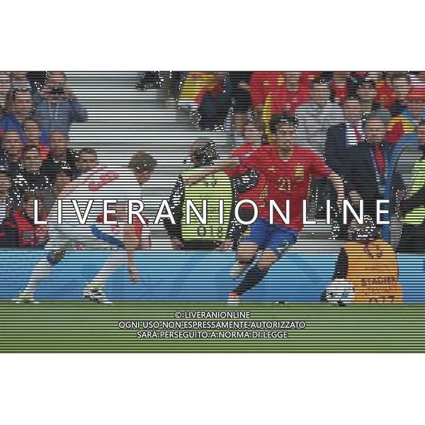 TULUZA 13.06.2016 MECZ I RUNDA GRUPA D MISTRZOSTW EUROPY 2016: HISZPANIA - CZECHY 1:0 --- FIRST ROUND GROUP D UEFA EURO 2016 MATCH IN TOULOUSE: SPAIN - CZECH REPUBLIC 1:0 LADISLAV KREJCL DAVID SILVA FOT. PIOTR KUCZA/NEWSPIX.PL --- Newspix.pl / AGENZIA ALDO LIVERANI SAS - ITALY ONLY EDITORIAL USE ONLY - Spagna - Repubblica Ceca UEFA Francia EURO 2016 Final Tournament Group Stage D Tolosa - 13.06.2016