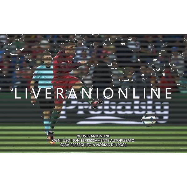 UEFA Francia EURO 2016 Final Tournament Group Stage F Saint-Etienne - 14.06.2016 Portogallo-Islanda Nella Foto:tiro di ronaldo /Ph.Vitez-Ag. Aldo Liverani
