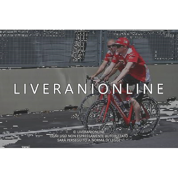 Kimi Raikkonen (FIN) Ferrari rides the circuit with Mark Arnall (GBR) Personal Trainer. 16.06.2016. Formula 1 World Championship, Rd 8, European Grand Prix, Baku Street Circuit, Azerbaijan, Preparation Day. AG ALDO LIVERANI SAS ONLY ITALY