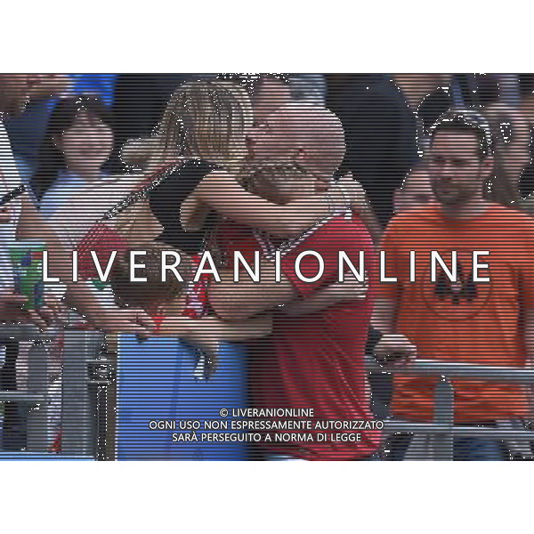 UEFA Francia EURO 2016 Final Tournament Group Stage B Lens - 16.06.2016 Inghilterra-Galles Nella Foto:collins saluta la famiglia prima della partita /Ph.Vitez-Ag. Aldo Liverani