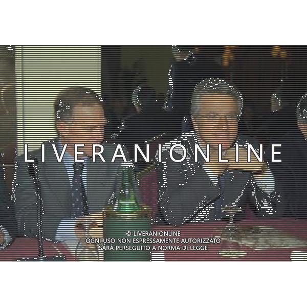 MILANO 17-12-1998 HOTEL PRINCIPE DI SAVOIA FESTA NATALIZIA DELLA LEGA NAZIONALE CALCIO NELLA FOTO SERGIO CAMPANA E ANTONIO MATTARESE AG ALDO LIVERANI SAS