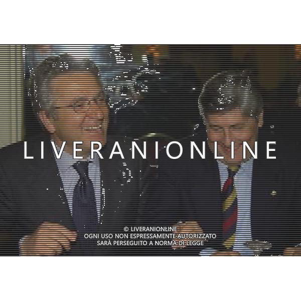 MILANO 17-12-1998 HOTEL PRINCIPE DI SAVOIA FESTA NATALIZIA DELLA LEGA NAZIONALE CALCIO NELLA FOTO ANTONIO MATTARESE E LUCIANO NIZZOLA AG ALDO LIVERANI SAS