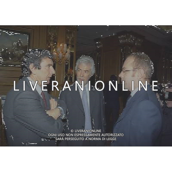 MILANO 17-12-1998 HOTEL PRINCIPE DI SAVOIA FESTA NATALIZIA DELLA LEGA NAZIONALE CALCIO NELLA FOTO DINO ZOFF CON GIAMBATTISTA PASTORELLO ED ENRICO MANTOVANI AG ALDO LIVERANI SAS