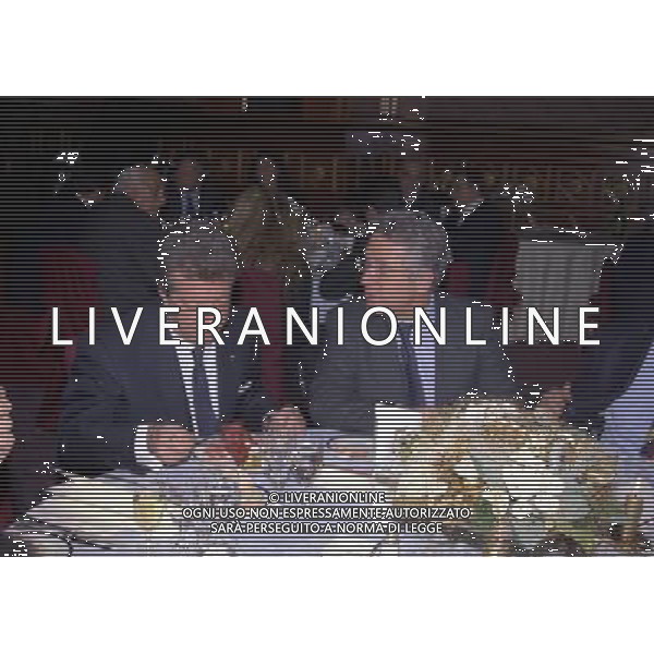 MILANO 17-12-1998 HOTEL PRINCIPE DI SAVOIA FESTA NATALIZIA DELLA LEGA NAZIONALE CALCIO NELLA FOTO VITTORIO CECCHI GORI CON ANTONIO MATTARESE AG ALDO LIVERANI SAS