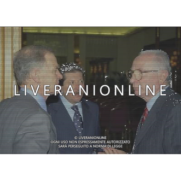 MILANO 17-12-1998 HOTEL PRINCIPE DI SAVOIA FESTA NATALIZIA DELLA LEGA NAZIONALE CALCIO NELLA FOTO SERGIO CAMPANA CON MAIOLI E AZEGLIO VICINI AG ALDO LIVERANI SAS