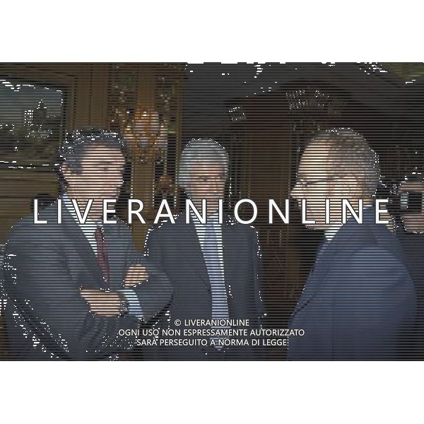 MILANO 17-12-1998 HOTEL PRINCIPE DI SAVOIA FESTA NATALIZIA DELLA LEGA NAZIONALE CALCIO NELLA FOTO DINO ZOFF CON GIAMBATTISTA PASTORELLO ED ENRICO MANTOVANI AG ALDO LIVERANI SAS