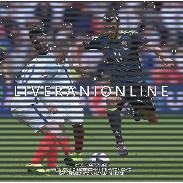 UEFA Francia EURO 2016 Final Tournament Group Stage B Lens - 16.06.2016 Inghilterra-Galles Nella Foto:bale fermato da rooney /Ph.Vitez-Ag. Aldo Liverani