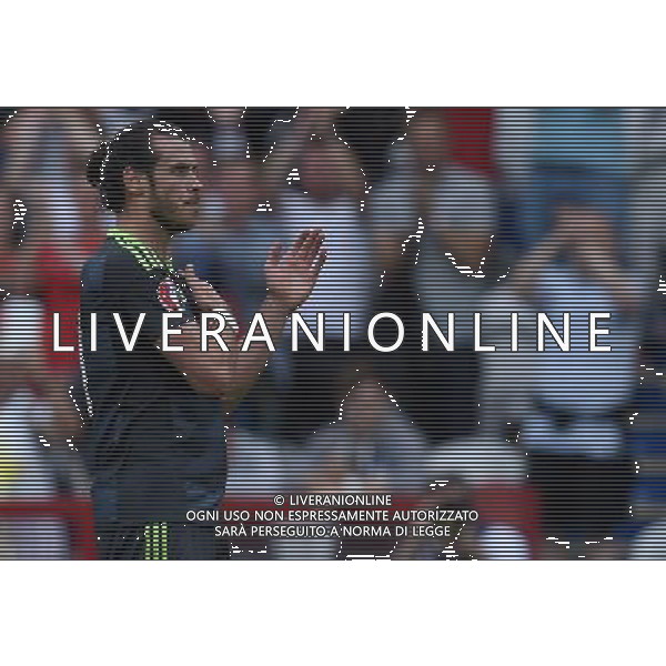 UEFA Francia EURO 2016 Final Tournament Group Stage B Lens - 16.06.2016 Inghilterra-Galles Nella Foto:bale saluta i tifosi /Ph.Vitez-Ag. Aldo Liverani