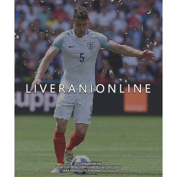 UEFA Francia EURO 2016 Final Tournament Group Stage B Lens - 16.06.2016 Inghilterra-Galles Nella Foto:Cahill Gary /Ph.Vitez-Ag. Aldo Liverani