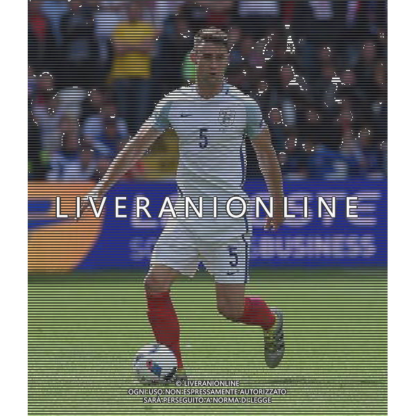 UEFA Francia EURO 2016 Final Tournament Group Stage B Lens - 16.06.2016 Inghilterra-Galles Nella Foto:Cahill Gary /Ph.Vitez-Ag. Aldo Liverani