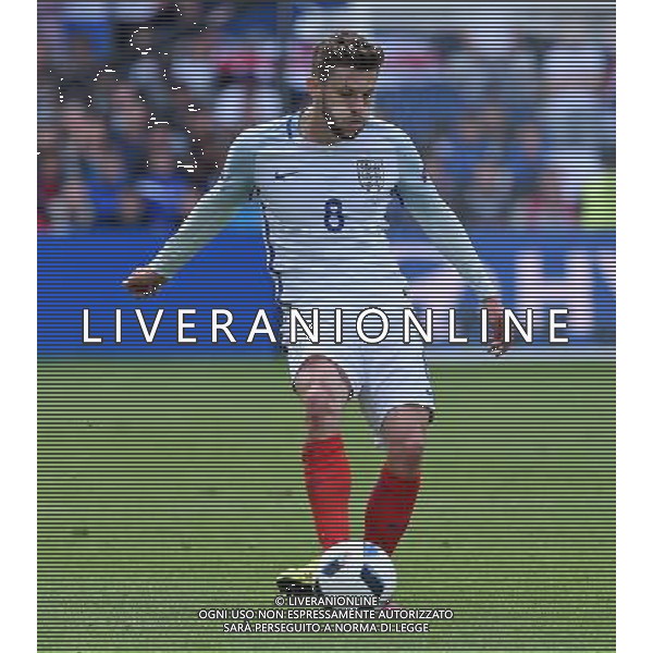 UEFA Francia EURO 2016 Final Tournament Group Stage B Lens - 16.06.2016 Inghilterra-Galles Nella Foto:Lallana Adam /Ph.Vitez-Ag. Aldo Liverani