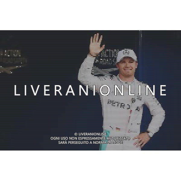 Nico Rosberg (GER) Mercedes AMG F1 celebrates his pole position in parc ferme. 18.06.2016. Formula 1 World Championship, Rd 8, European Grand Prix, Baku Street Circuit, Azerbaijan, Qualifying Day. AG ALDO LIVERANI SAS ONLY ITALY