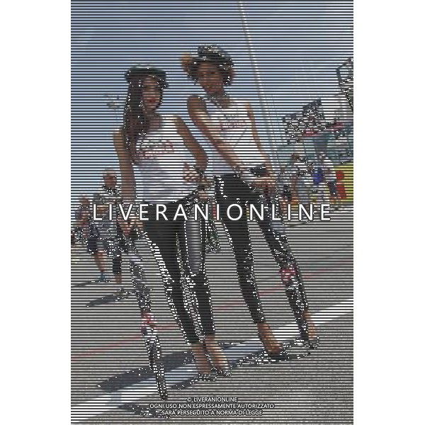 Campionato Mondiale Superbike, Pirelli Riviera di Rimini, Round 8, Misano 18/06/2016, nella foto: UMBRELLA GIRLS, OMBRELLINE, ©C.ZAMAGNI/AGENZIA ALDO LIVERANI S.A.S