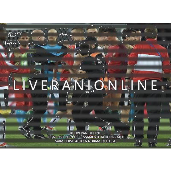 UEFA Francia EURO 2016 Final Tournament Group Stage F Parigi - 18.06.2016 Portogallo-Austria Nella Foto:tifoso invade il campo per farsi una foto con ronaldo /Ph.Vitez-Ag. Aldo Liverani