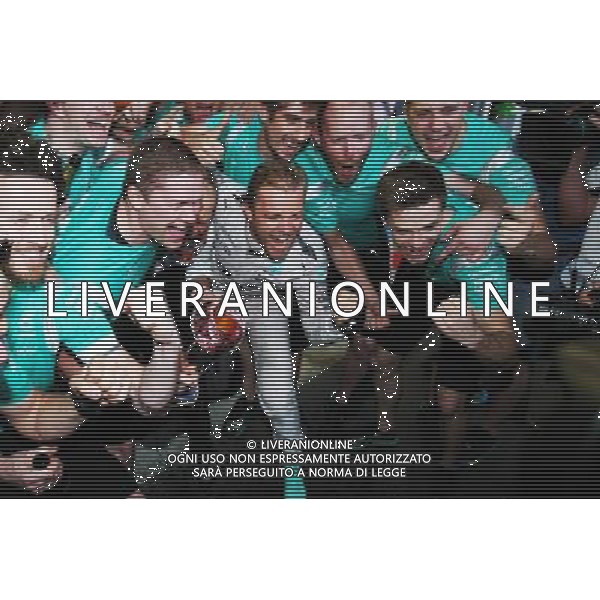 Race winner Nico Rosberg (GER) Mercedes AMG F1 celebrates with the team. 19.06.2016. Formula 1 World Championship, Rd 8, European Grand Prix, Baku Street Circuit, Azerbaijan, Race Day. AG ALDO LIVERANI SAS ONLY ITALY