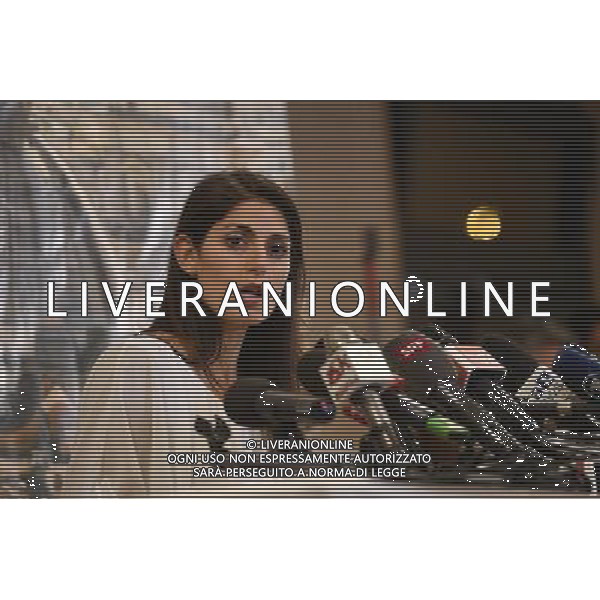 ROMA 20-06-2016 ELEZIONI PER LA NOMINA DEL SINDACO BALLOTTAGGIO VIRGINIA RAGGI CON ROBERTO GIACCHETTI NELLA FOTO IL NUOVO SINDACO DI ROMA VIRGINIA RAGGI DURANTE LA CONFERENZA STAMPA DOPO LA VITTORIA FOTO FABRIZIO CORRADETTI-AG ALDO LIVERANI SAS