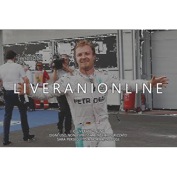 Race winner Nico Rosberg (GER) Mercedes AMG F1 celebrates in parc ferme. 19.06.2016. Formula 1 World Championship, Rd 8, European Grand Prix, Baku Street Circuit, Azerbaijan, Race Day. AG ALDO LIVERANI SAS ONLY ITALY