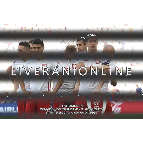 21.06.2016 MARSYLIA STADE VELODROME (MARSEILLE, FRANCE) PILKA NOZNA (FOOTBALL) UEFA EURO 2016 MISTRZOSTWA EUROPY W PILCE NOZNEJ (UEFA EURO 2016) GRUPA C (GROUP C) MECZ UKRAINA - POLSKA (UKRAINE - POLAND) NZ BARTOSZ KAPUSTKA, ROBERT LEWANDOWSKI FOTO LUKASZ GROCHALA/CYFRASPORT / NEWSPIX.PL --- Newspix.pl / NEWSPIX.PL --- Newspix.pl/ AGENZIA ALDO LIVERANI SAS Ucraina - Polonia UEFA Francia EURO 2016 Final Tournament Group Stage C Marsiglia - 21.06.2016- ITALY ONLY EDITORIAL USE ONLY