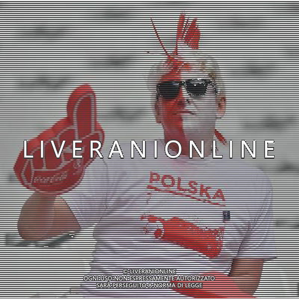2016.06.21 Marsylia Marseille Pilka nozna Euro 2016 mecz grupy C Ukraina - Polska N/z Kibic Kibice Polski Foto Norbert Barczyk / PressFocus 2016.06.21 Marsylia Marseille Football UEFA Euro 2016 group C game between Ukraine and Poland Kibic Kibice Polski Credit: Norbert Barczyk / PressFocus / NEWSPIX.PL --- Newspix.pl/ AGENZIA ALDO LIVERANI SAS Ucraina - Polonia UEFA Francia EURO 2016 Final Tournament Group Stage C Marsiglia - 21.06.2016- ITALY ONLY EDITORIAL USE ONLY