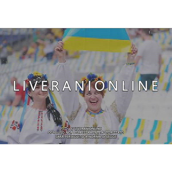 2016.06.21 Marsylia Marseille Pilka nozna Euro 2016 mecz grupy C Ukraina - Polska N/z Kibic kibice kibicka fanka Ukrainy Foto Norbert Barczyk / PressFocus 2016.06.21 Marsylia Marseille Football UEFA Euro 2016 group C game between Ukraine and Poland Kibic kibice kibicka fanka Ukrainy Credit: Norbert Barczyk / PressFocus / NEWSPIX.PL --- Newspix.pl/ AGENZIA ALDO LIVERANI SAS Ucraina - Polonia UEFA Francia EURO 2016 Final Tournament Group Stage C Marsiglia - 21.06.2016- ITALY ONLY EDITORIAL USE ONLY