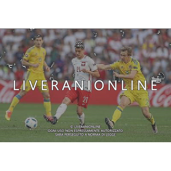MARSYLIA 2016.06.21 MISTRZOSTWA EUROPY EURO 2016 FRANCJA PILKA NOZNA MECZ UKRAINA - POLSKA NZ BARTOSZ KAPUSTKA BOHDAN BUTKO FOT MICHAL STAWOWIAK / FOKUSMEDIA / NEWSPIX.PL --- Newspix.pl /AGENZIA ALDO LIVERANI SAS - ITALY ONLY EDITORIAL USE ONLY Ucraina - Polonia UEFA Francia EURO 2016 Final Tournament Group Stage C Marsiglia - 21.06.2016 *** Local Caption *** www.newspix.pl mail us: info@newspix.pl call us: 0048 022 23 22 222 --- Polish Picture Agency by Ringier Axel Springer Poland